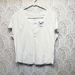 American Eagle Henley Top Women XXL White Ribbed Short Sleeve Lettuce Hem New